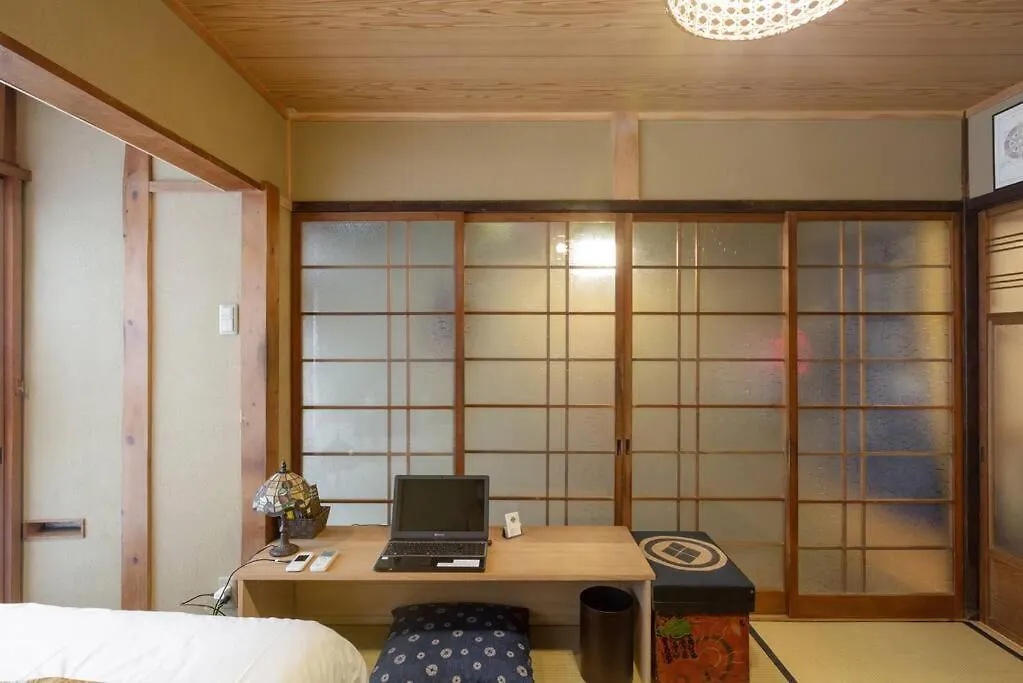 Nijo Castle, Kinkakuji.Etc 西陣・京町家の宿「三石」 Kyoto 0*,